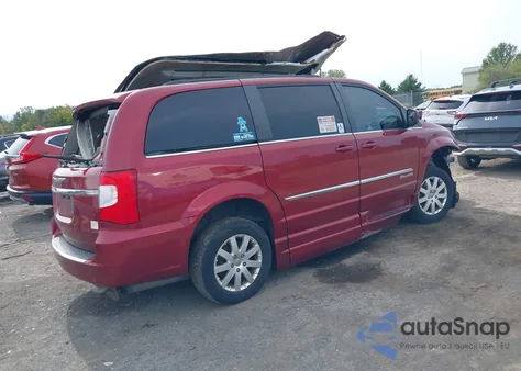 2016 Chrysler Town & Country Touring from USA, damaged, VIN 2C4RC1BG7GR159211